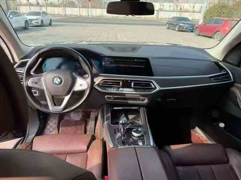 苏州19年宝马X75