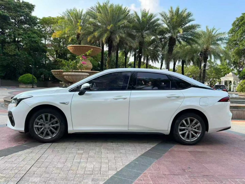 佛山23年传祺埃安S3