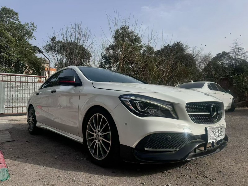 许昌18年奔驰CLA2