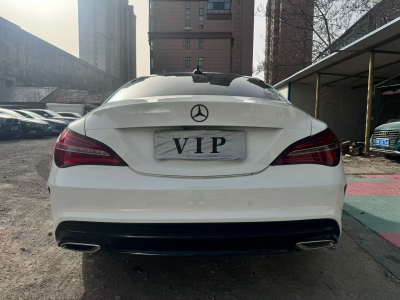 许昌18年奔驰CLA8