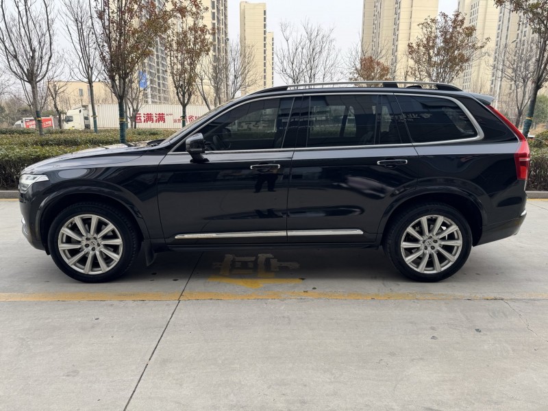 济宁17年沃尔沃XC908