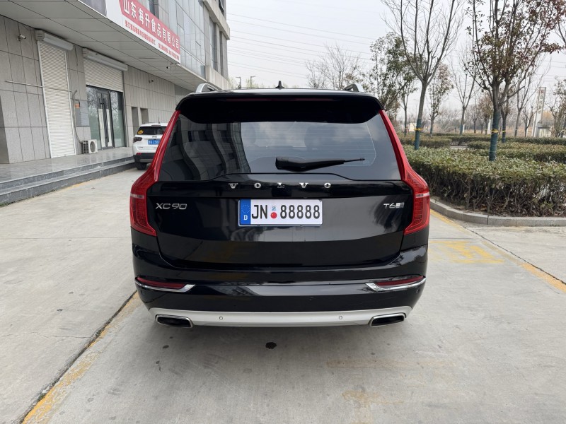济宁17年沃尔沃XC909
