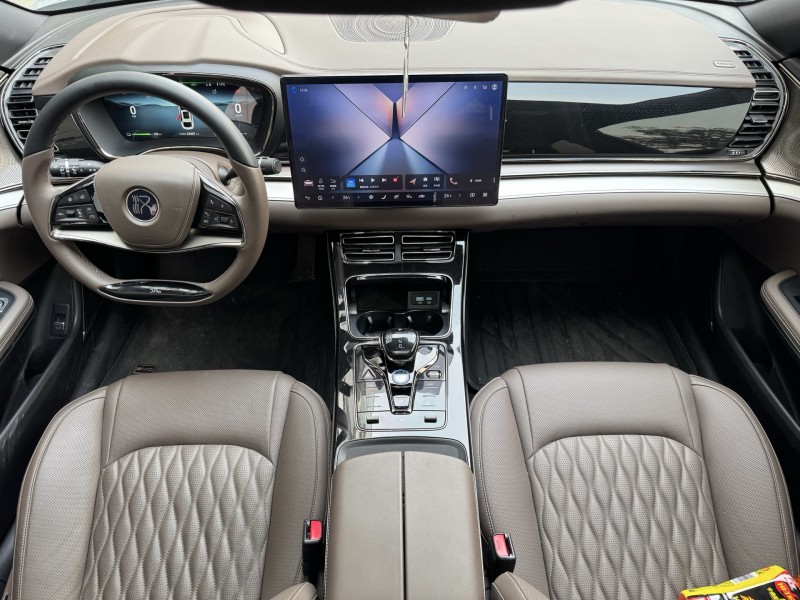 济宁24年比亚迪汉6