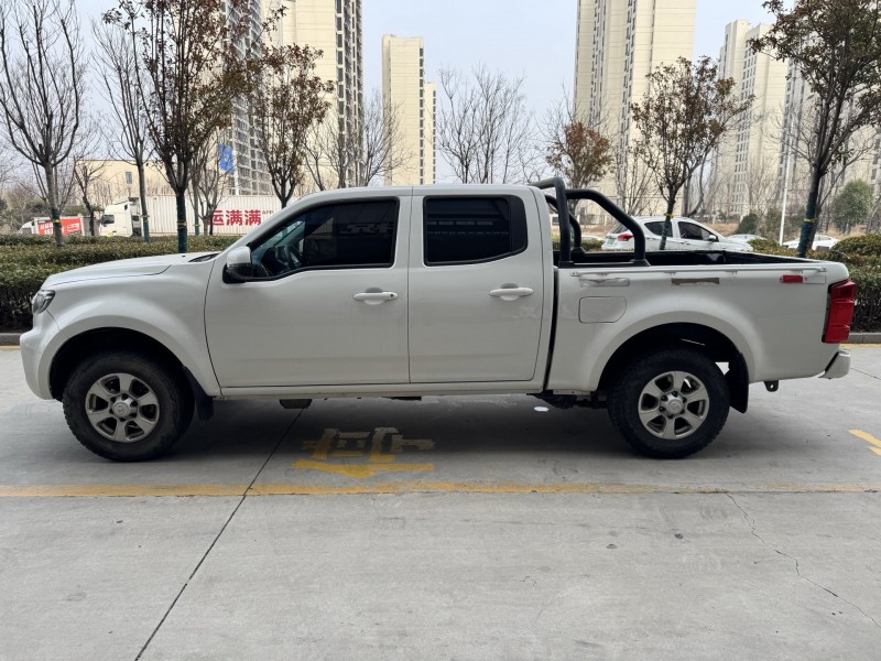 济宁21年长城汽车风骏8