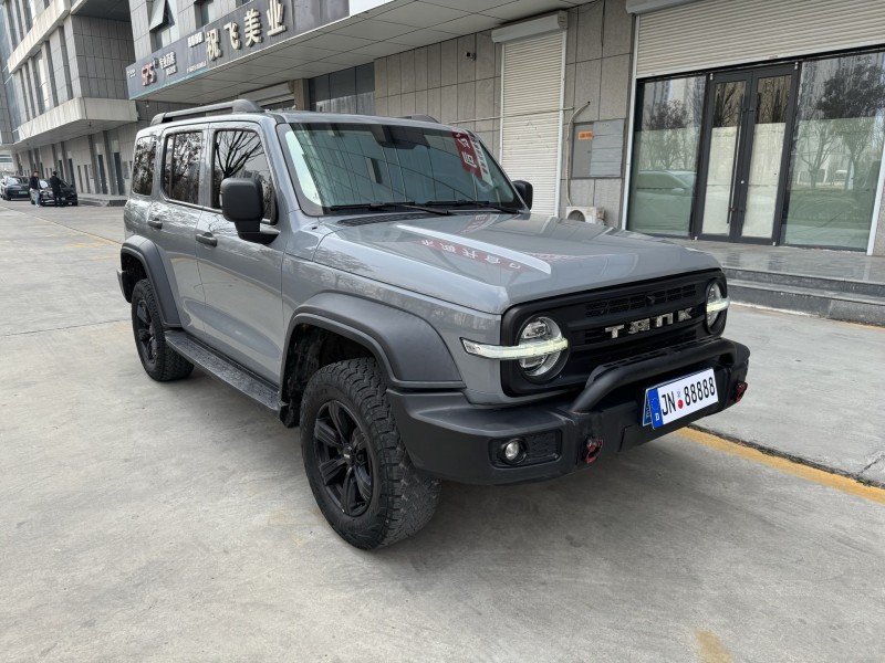 濟寧21年長城汽車坦克3