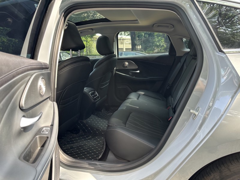 东莞25年奇瑞艾瑞泽5