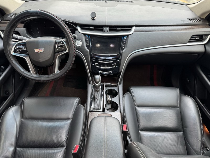 济宁19年凯迪拉克XTS4