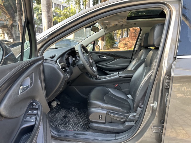 东莞18年别克昂科威6