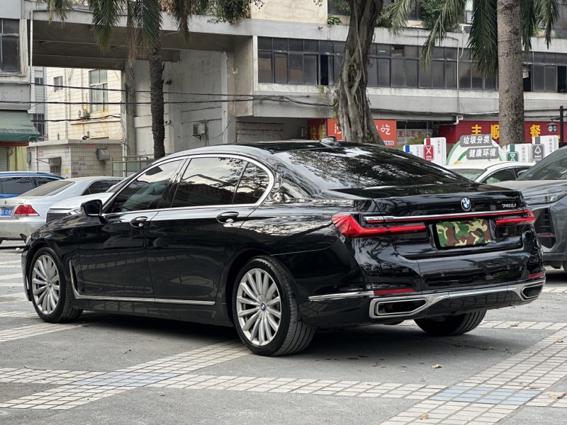 东莞20年宝马7系7