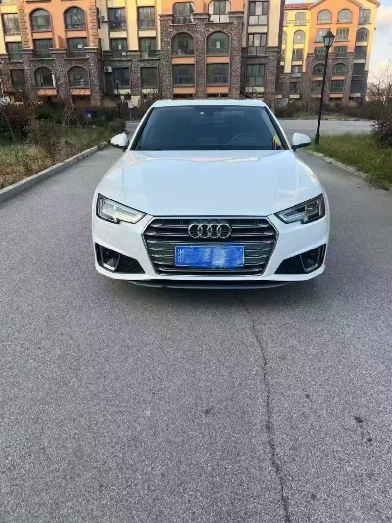 青岛19年奥迪A4L1