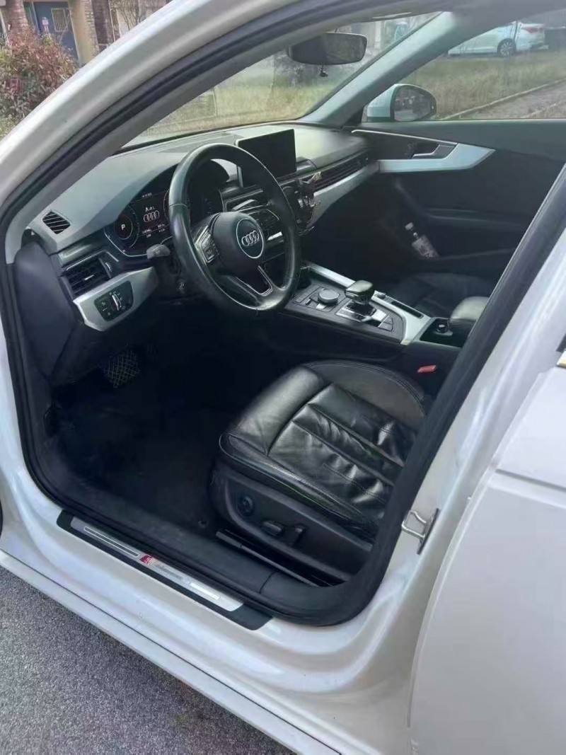 青岛19年奥迪A4L4