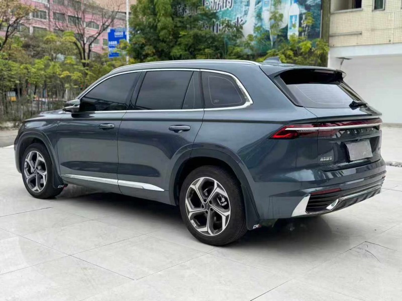 河源25年吉利星越6