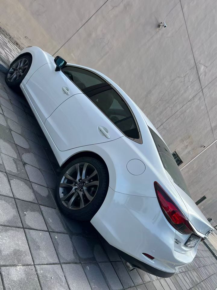 营口15年马自达阿特兹6