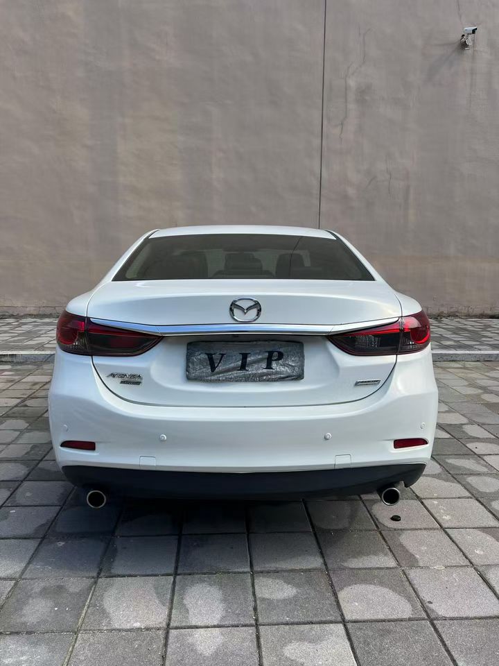 营口15年马自达阿特兹7