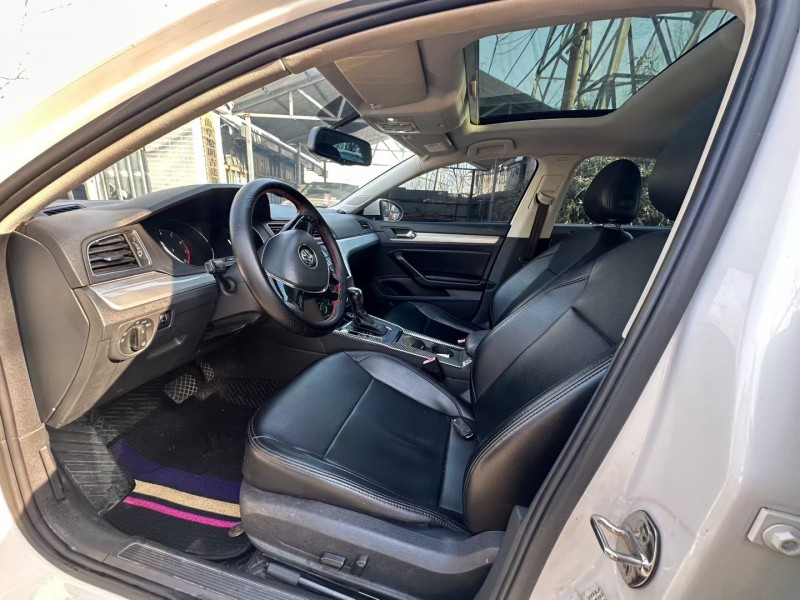 濟寧16年大眾凌渡5