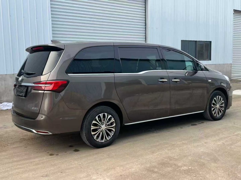 徐州22年别克GL84