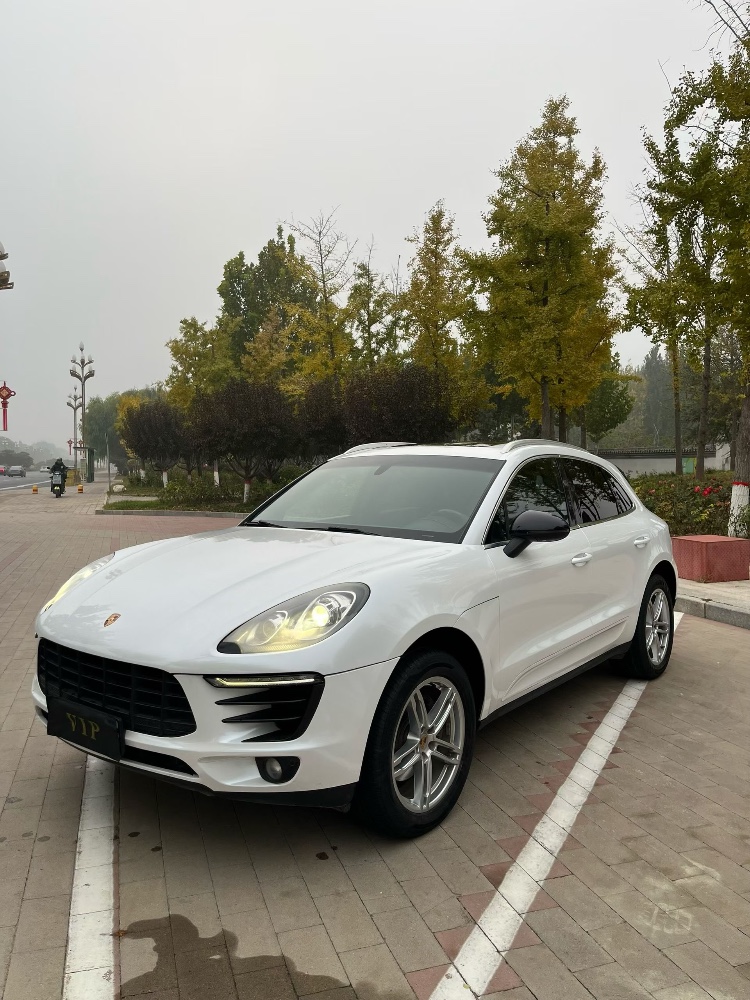 廊坊14年保时捷Macan2