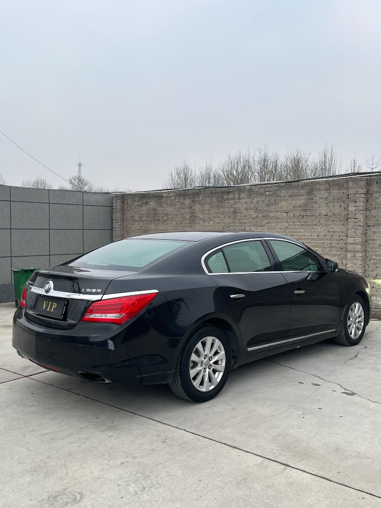 廊坊15年别克君越6