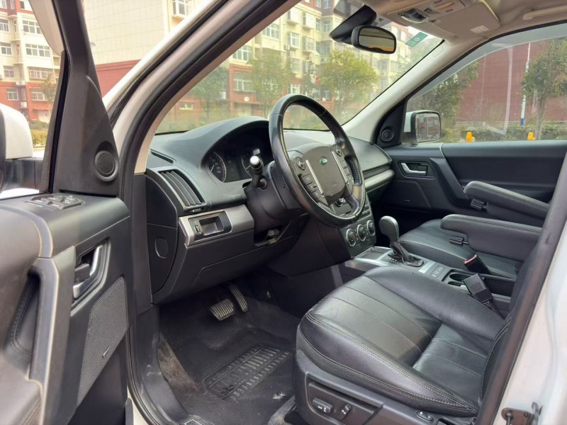 枣庄14年路虎发现神行5