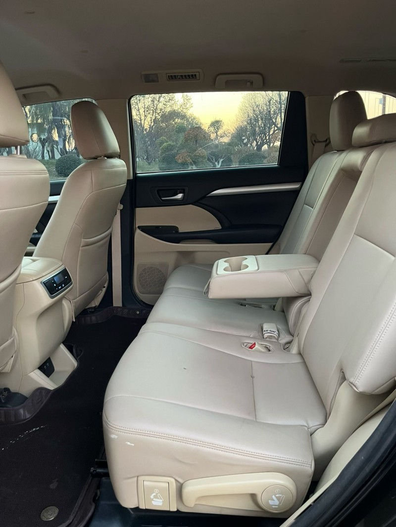 廊坊19年丰田汉兰达5