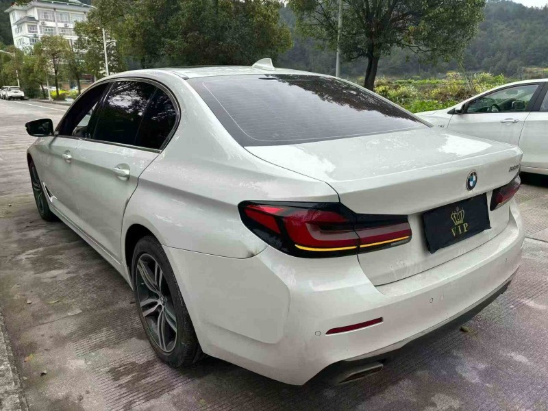 安顺21年宝马5系7