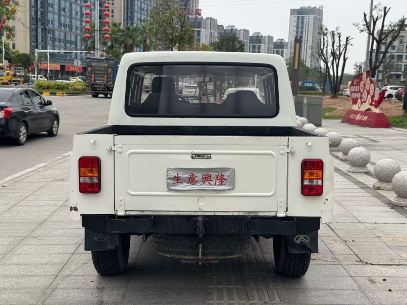 广州18年北汽制造战旗6