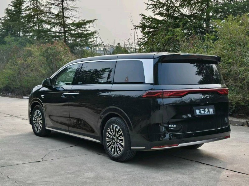 平顶山25年比亚迪夏7