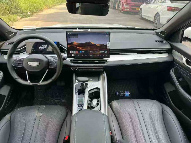 江门25年吉利星瑞5