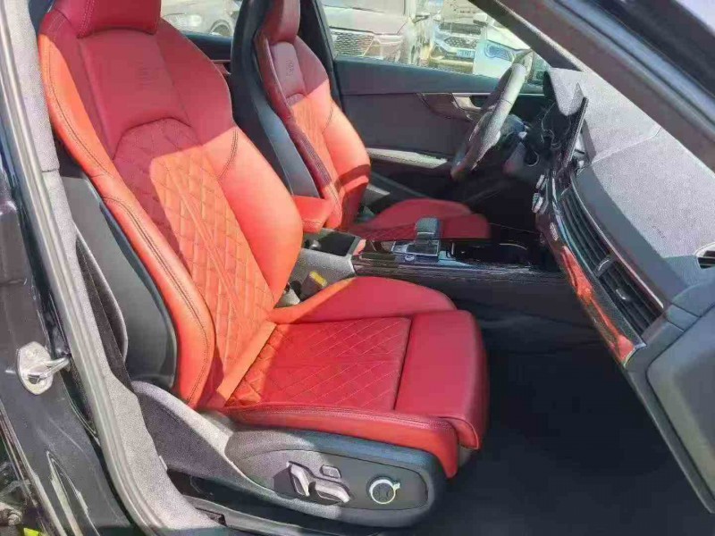 保山25年奧迪S45