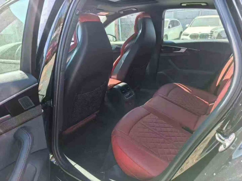 保山25年奧迪S46