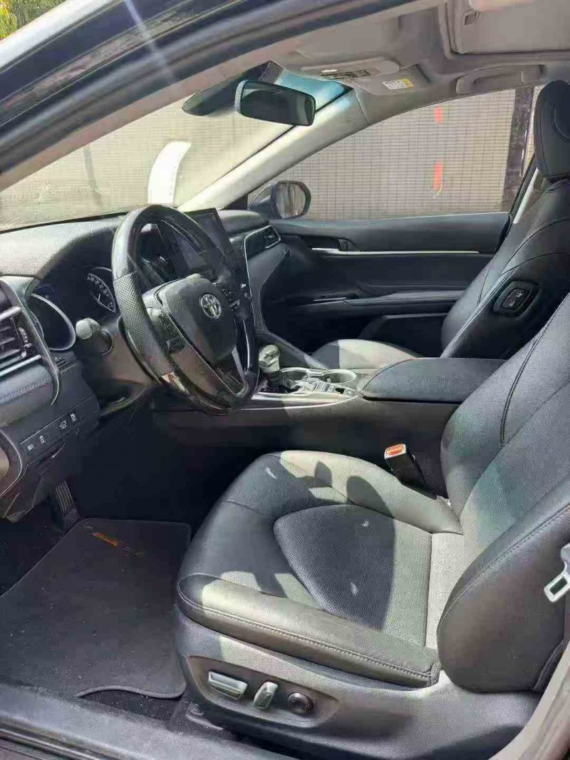 佛山23年丰田凯美瑞4