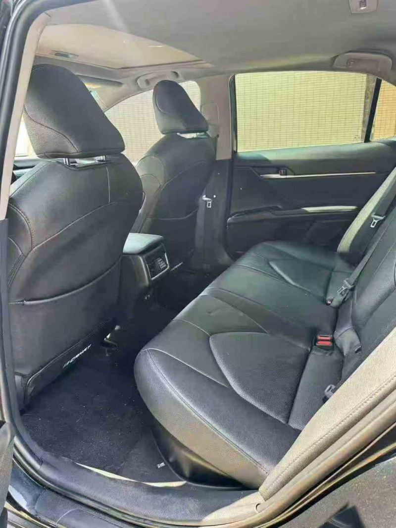 佛山23年丰田凯美瑞5