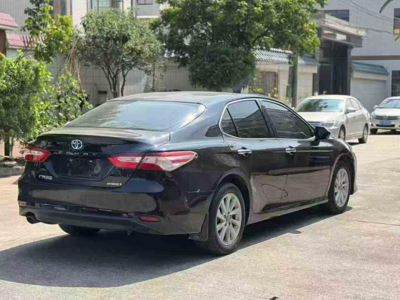 佛山23年丰田凯美瑞7