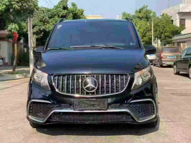 汕頭19年奔馳威霆1