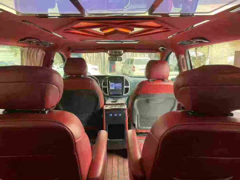 汕頭19年奔馳威霆4