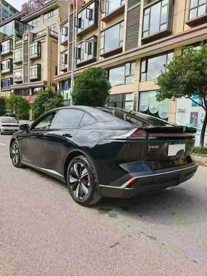 安顺25年长安汽车深蓝6