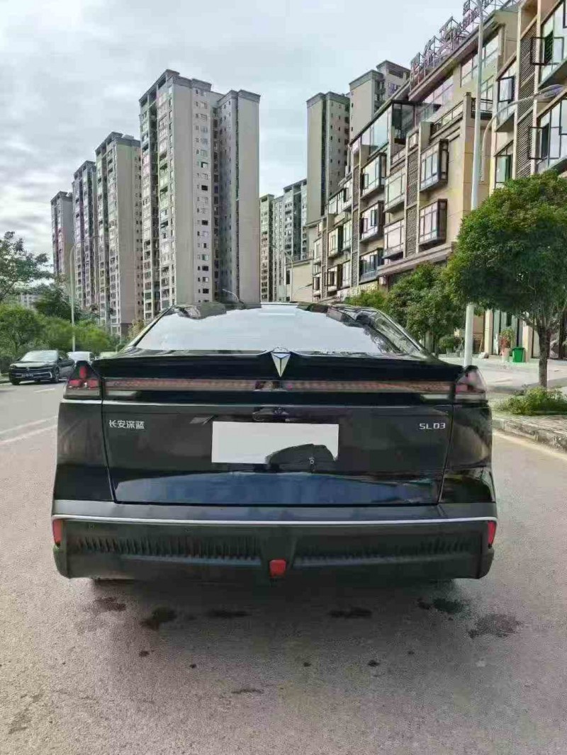 安顺25年长安汽车深蓝8