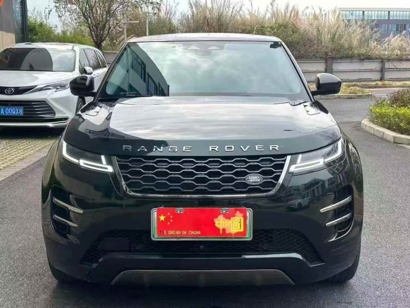 广州22年路虎极光1