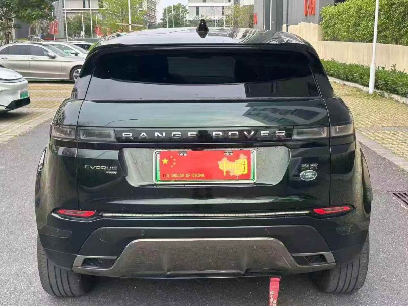 广州22年路虎极光9