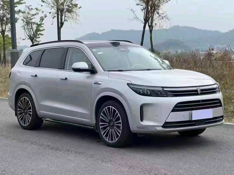 广州24年华为智选问界3