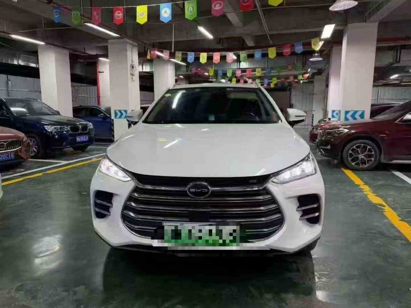 銅仁18年比亞迪唐1