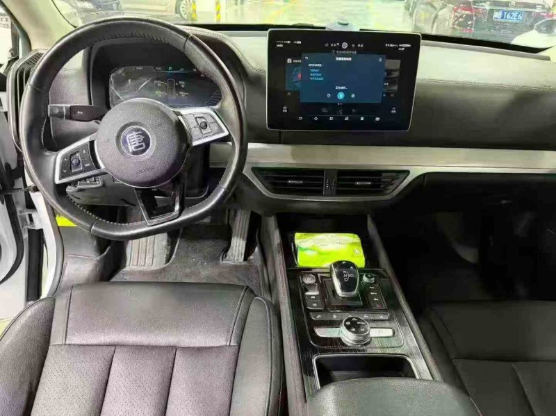 銅仁18年比亞迪唐5