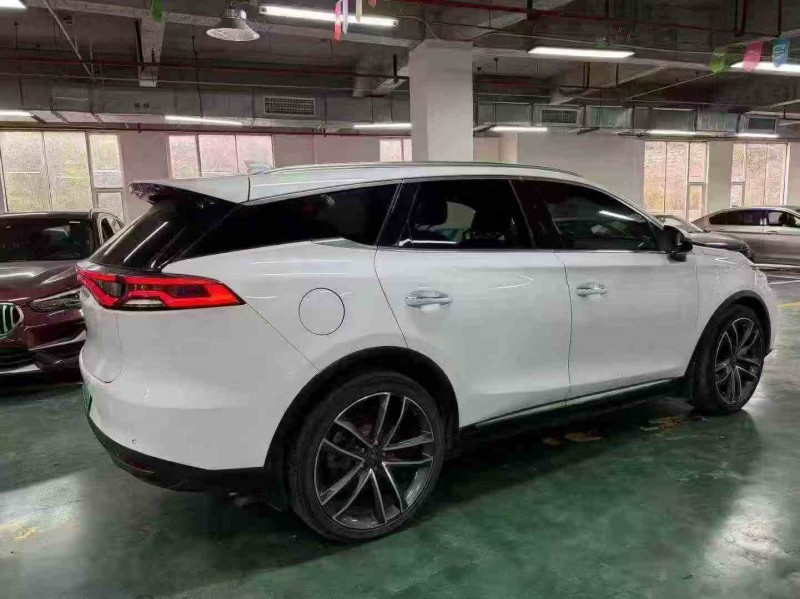 銅仁18年比亞迪唐8