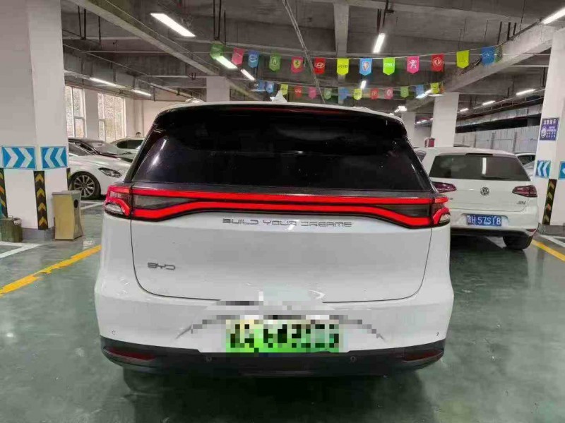 銅仁18年比亞迪唐9