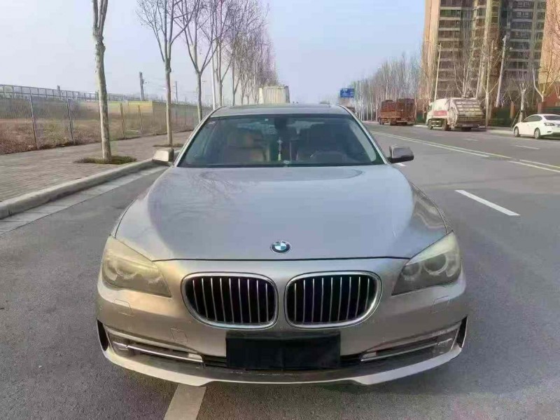 廣州15年寶馬7系1