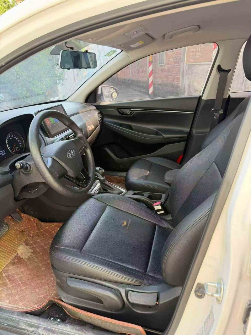 湛江20年现代悦动4