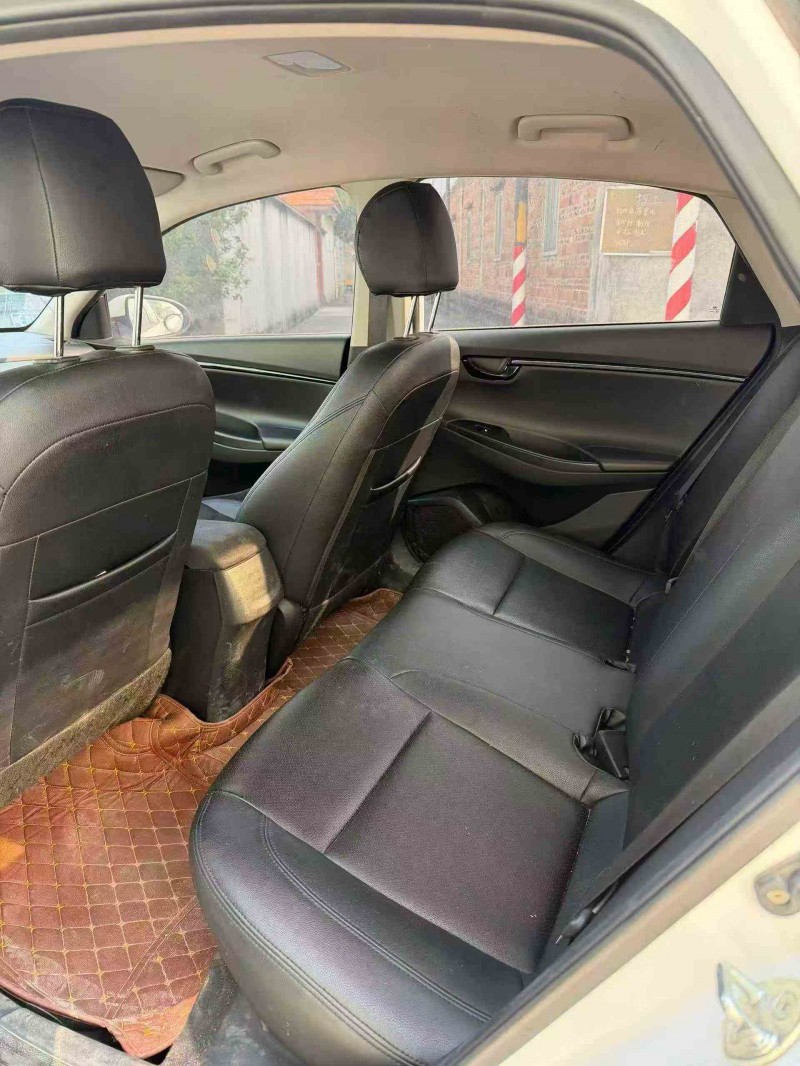 湛江20年现代悦动6