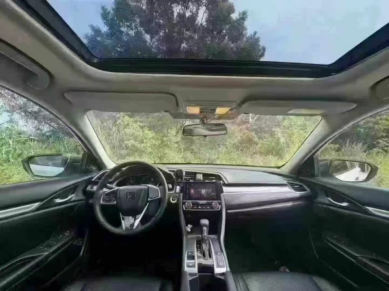 汕头19年本田思域5