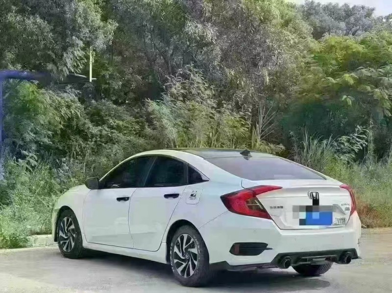 汕头19年本田思域8