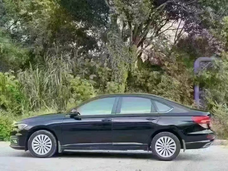 汕头19年大众朗逸3